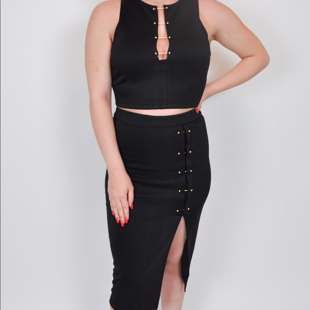 Crop top with gold detail